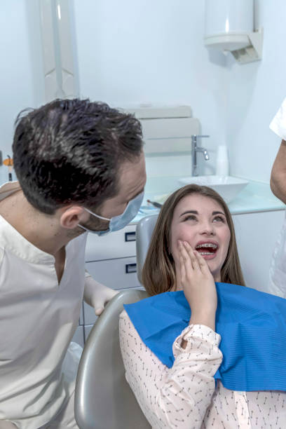 Best Emergency Dental Care for Broken or Chipped Teeth in Ceredo, WV